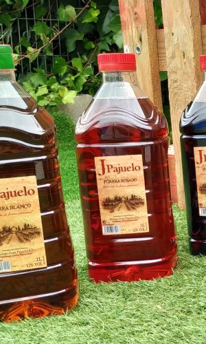 Vinos Pitarra. Botellas 2 litros. Tinto, blanco y rosado