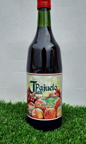 Mosto tinto. Uva y Manzana